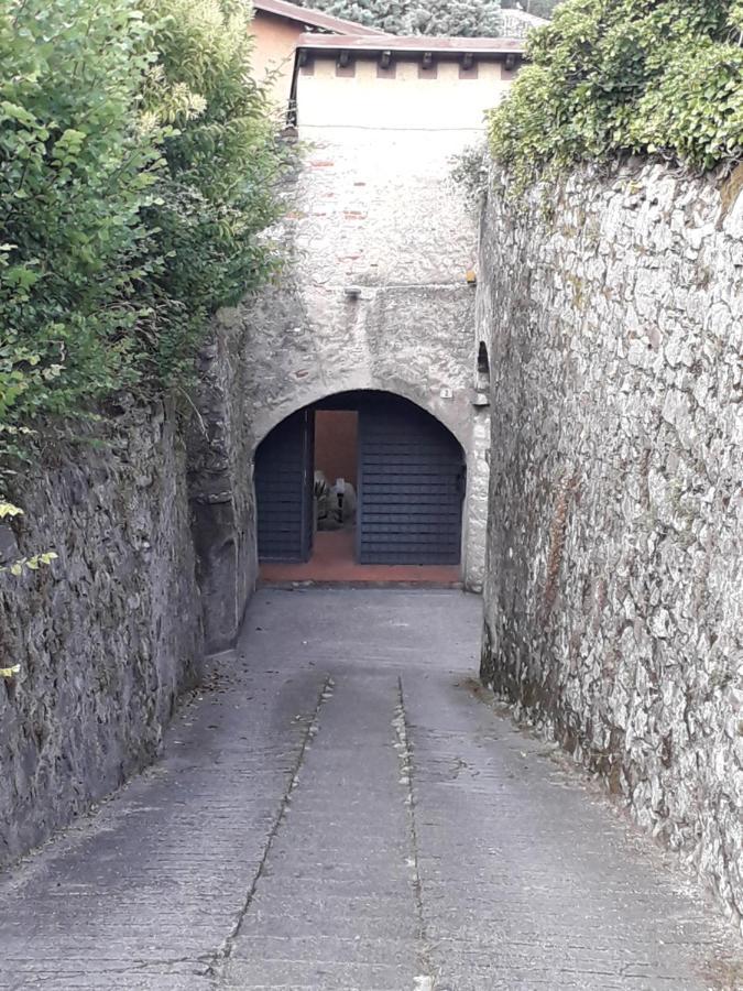Holiday House Camillina Salo Bagian luar foto