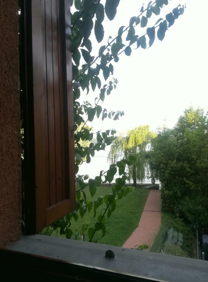 Holiday House Camillina Salo Bagian luar foto