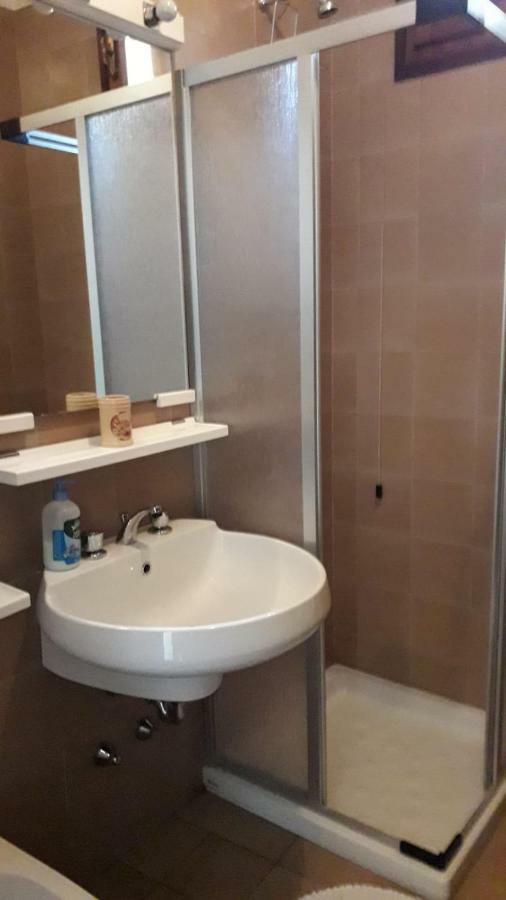 Holiday House Camillina Salo Bagian luar foto